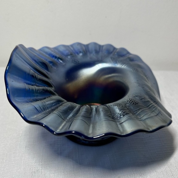 FENTON Carnival Glass "Peacock Tail" pattern bowl. Antique. Unique. Amazing! - Picture 2 of 5
